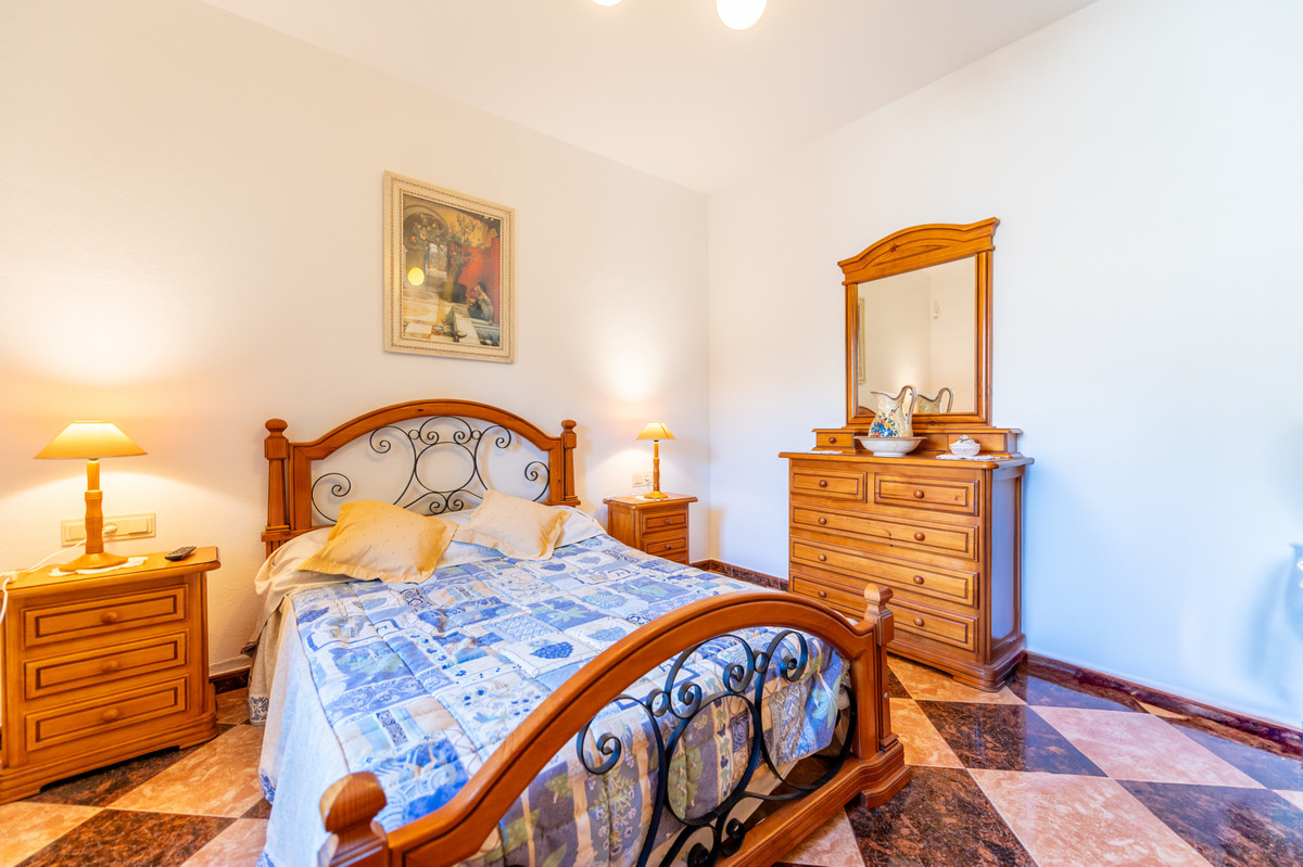4 Bed Townhouse for sale in Las Chapas Costa Del Sol, Málaga, Spain