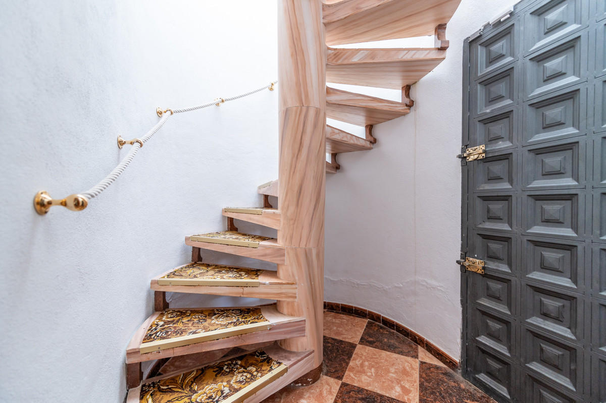 4 Bed Townhouse for sale in Las Chapas Costa Del Sol, Málaga, Spain