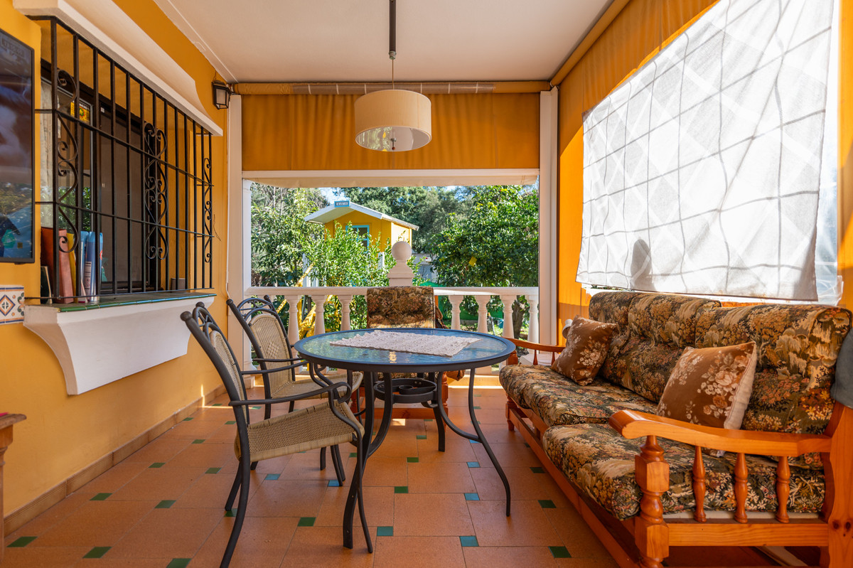 4 Bed Townhouse for sale in Las Chapas Costa Del Sol, Málaga, Spain