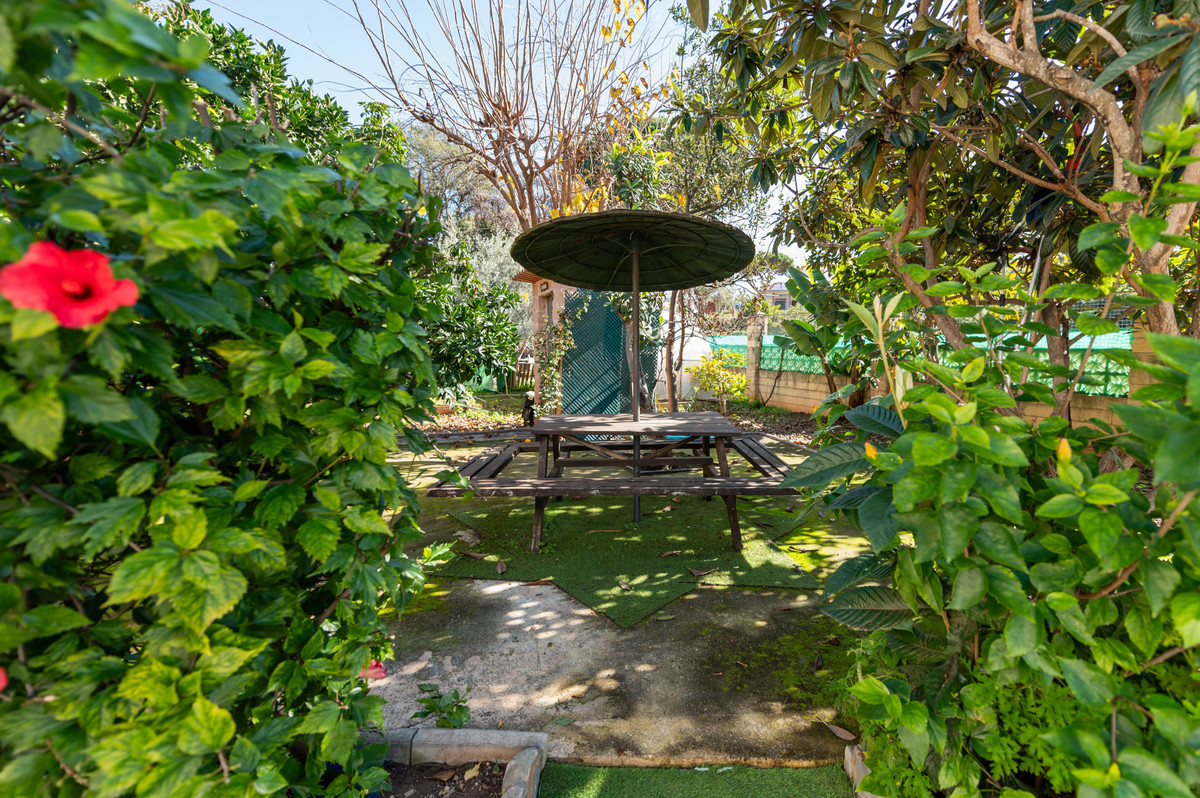 4 Bed Townhouse for sale in Las Chapas Costa Del Sol, Málaga, Spain