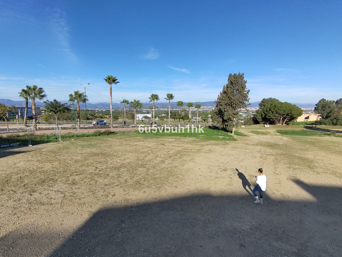 Se vende Terreno Rustico  en Costa Del Sol, Málaga, España