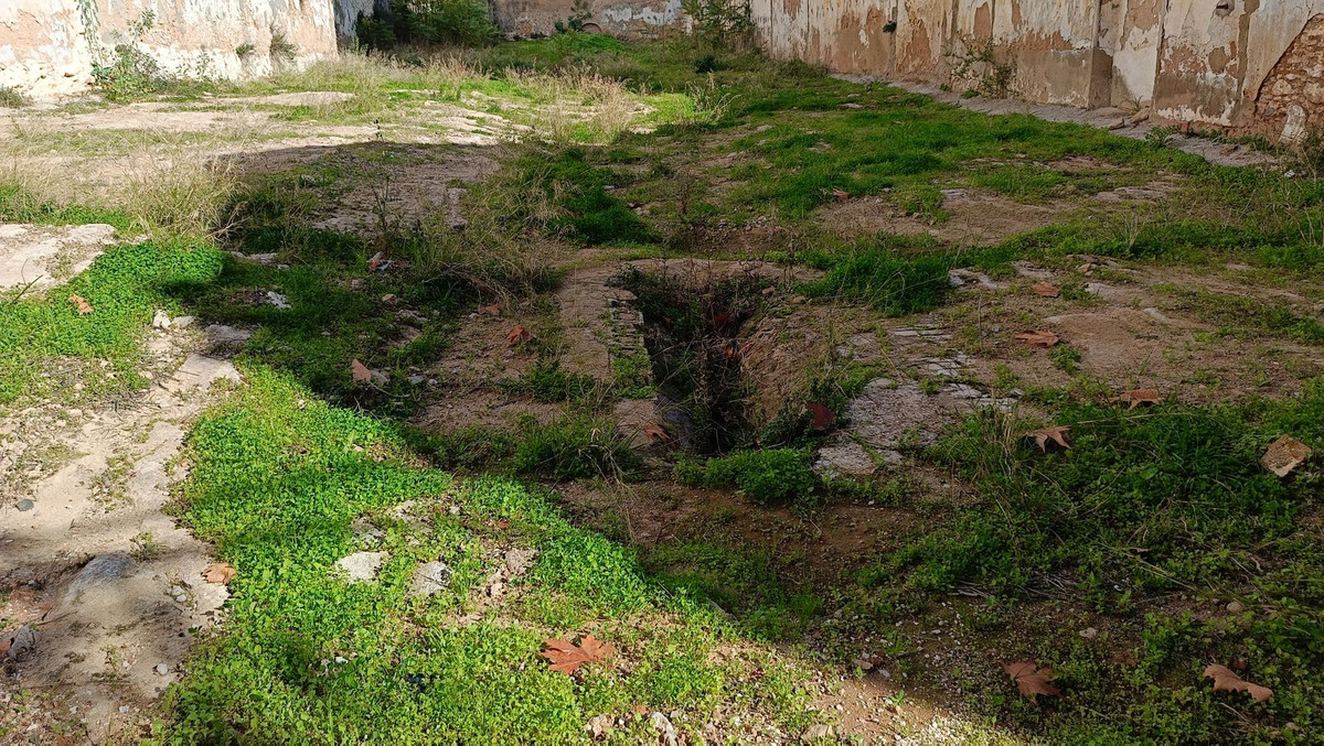 Se vende Terreno Urbano  en Costa Del Sol, Málaga, España