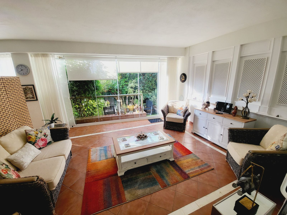 Se vende Apartamento Planta Baja de 2 dormitorios en Costa Del Sol, Málaga, España