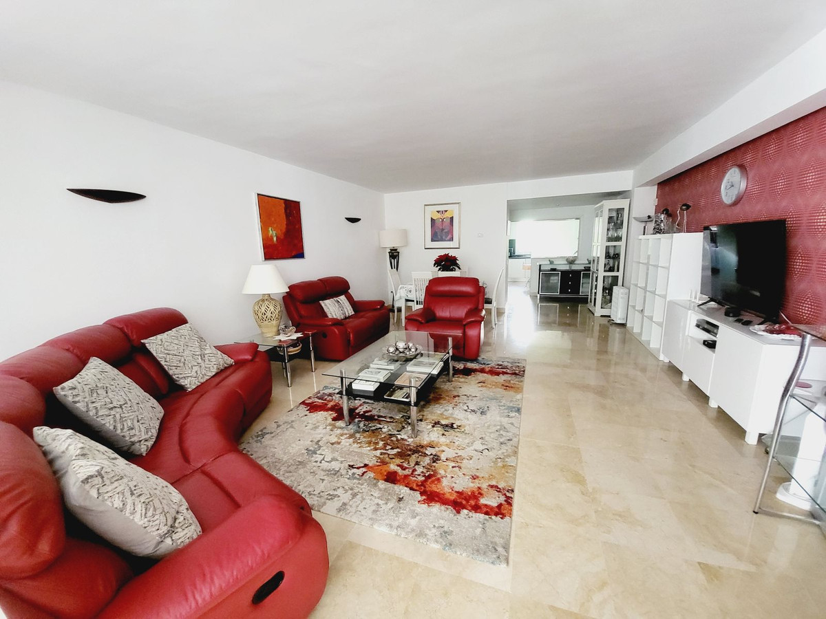 Se vende Apartamento Planta Baja de 2 dormitorios en Costa Del Sol, Málaga, España