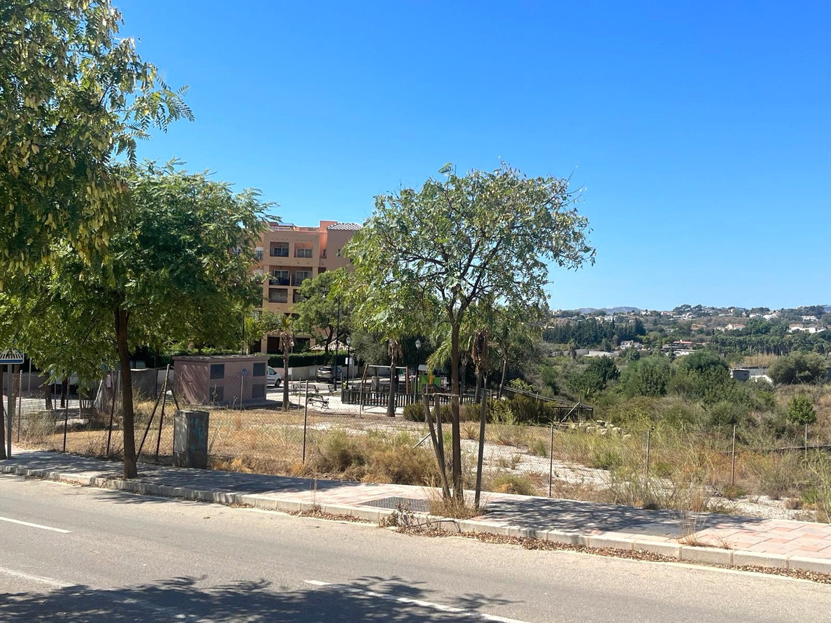 Plots for sale in Fuengirola Costa Del Sol, Málaga, Spain