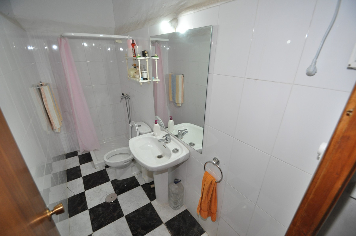 Se vende Adosada de 7 dormitorios en Costa Blanca, Alicante, España