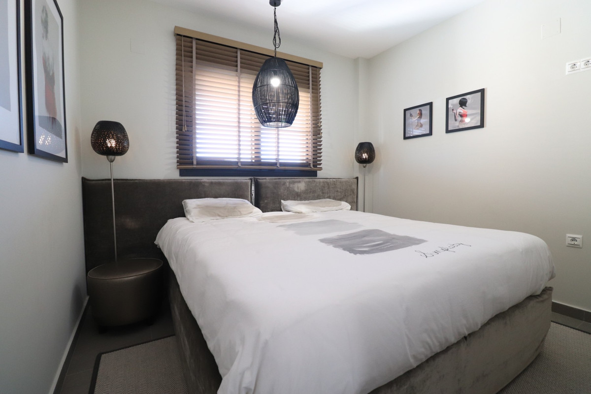 Se vende Apartamento Planta Baja de 3 dormitorios en Costa Blanca, Alicante, España