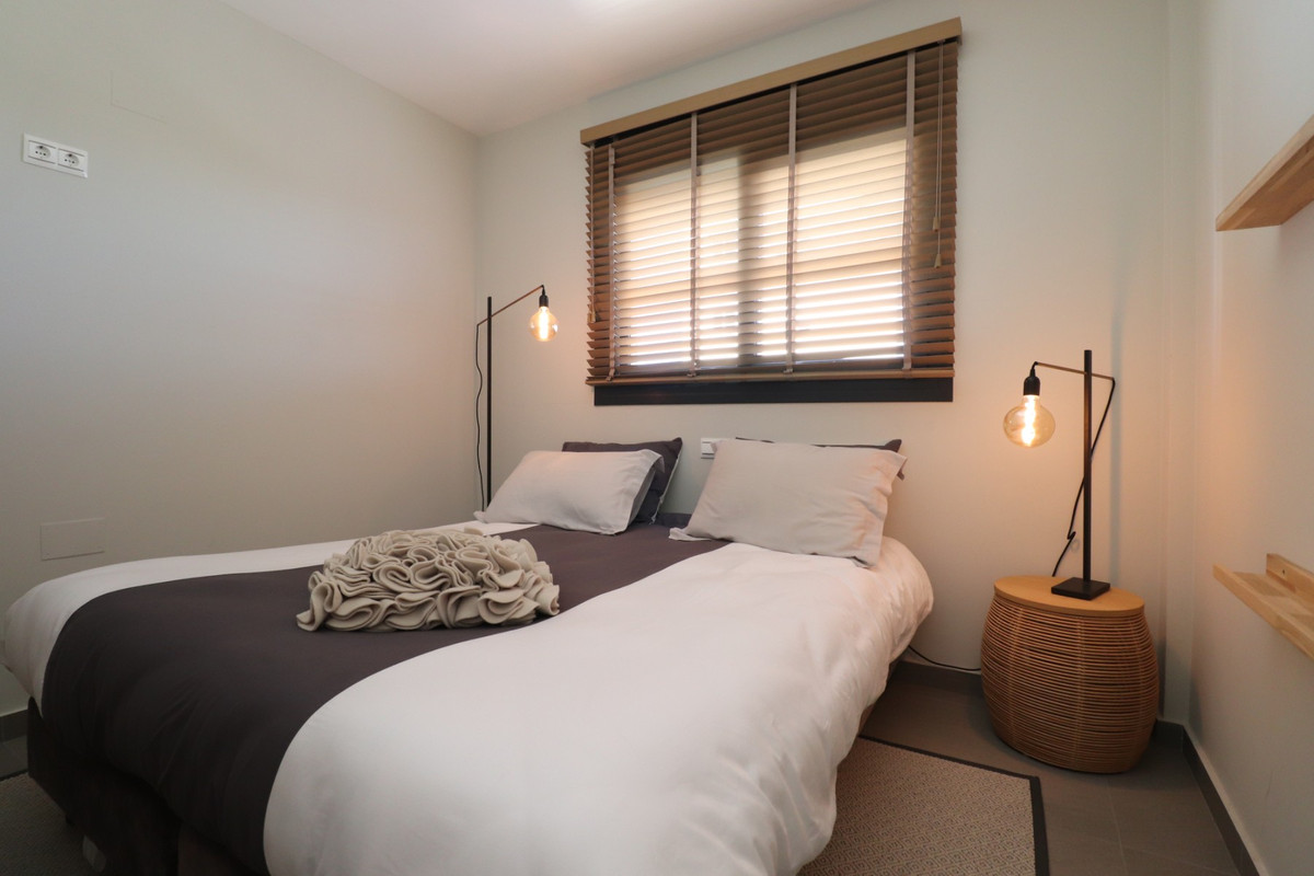 Se vende Apartamento Planta Baja de 3 dormitorios en Costa Blanca, Alicante, España
