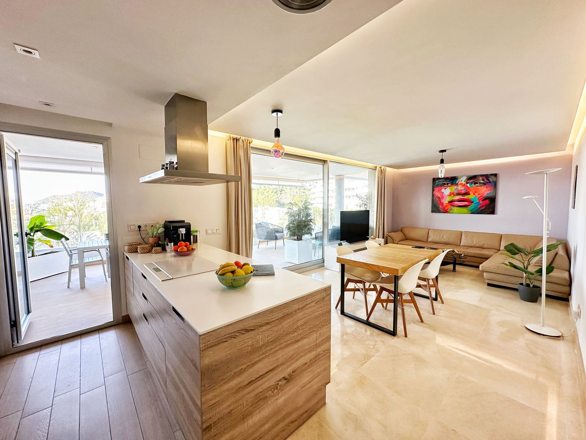 3 Bed Apartment for sale in Los Arqueros Costa Del Sol, Málaga, Spain