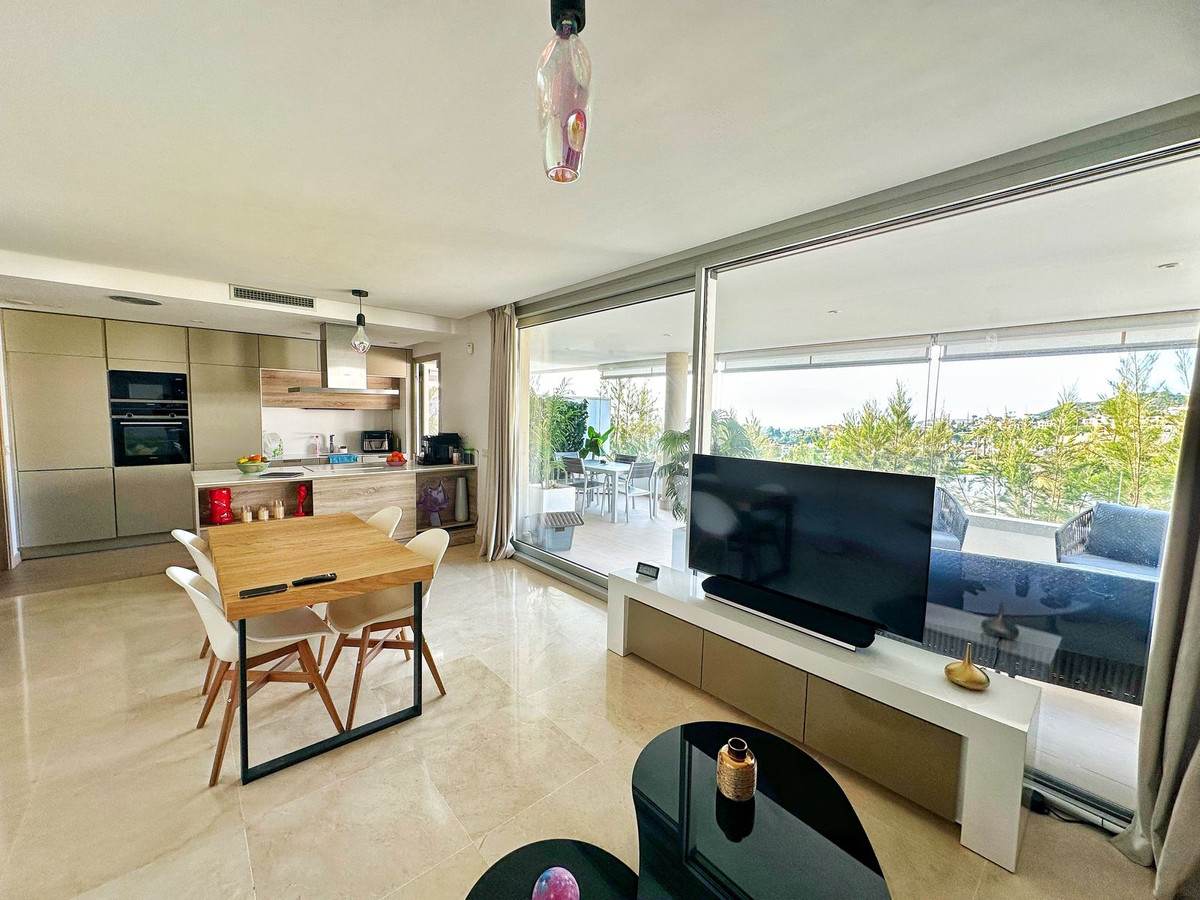 3 Bed Apartment for sale in Los Arqueros Costa Del Sol, Málaga, Spain