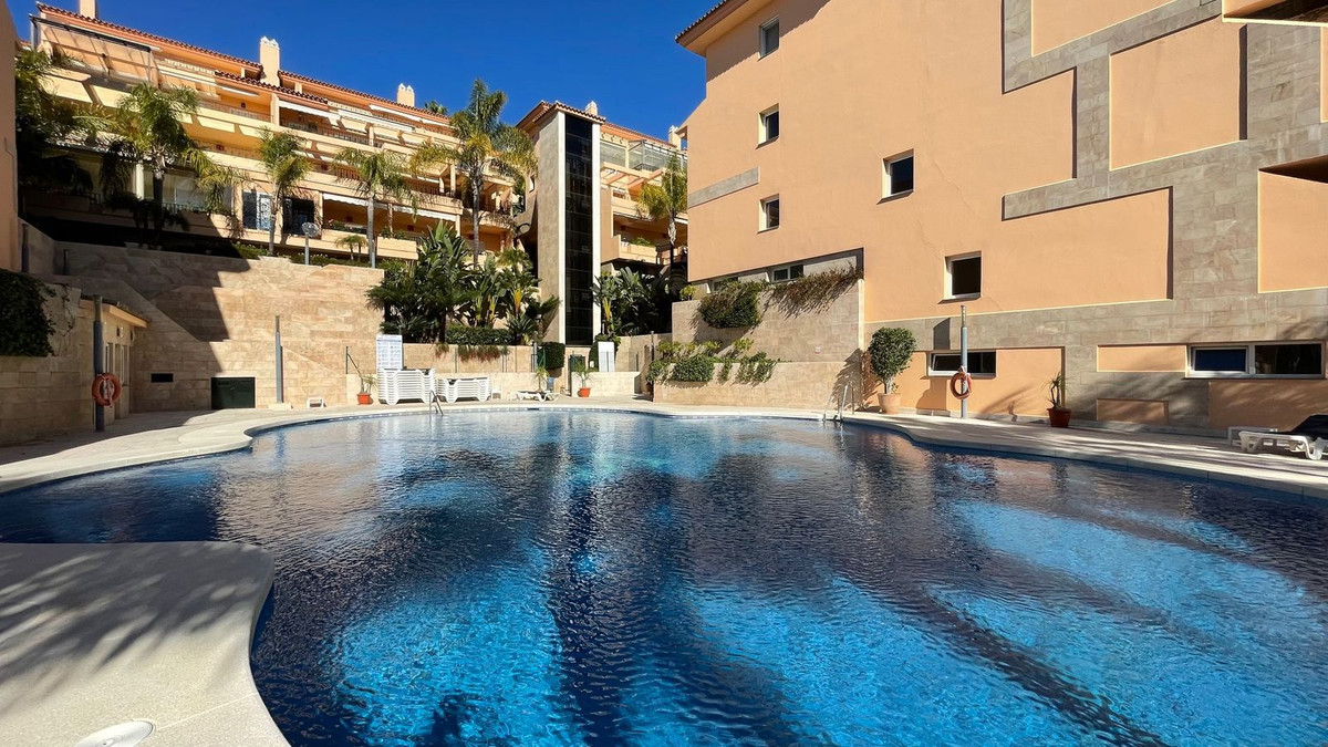 2 Bed Apartment for sale in Marbella Costa Del Sol, Málaga, Spain