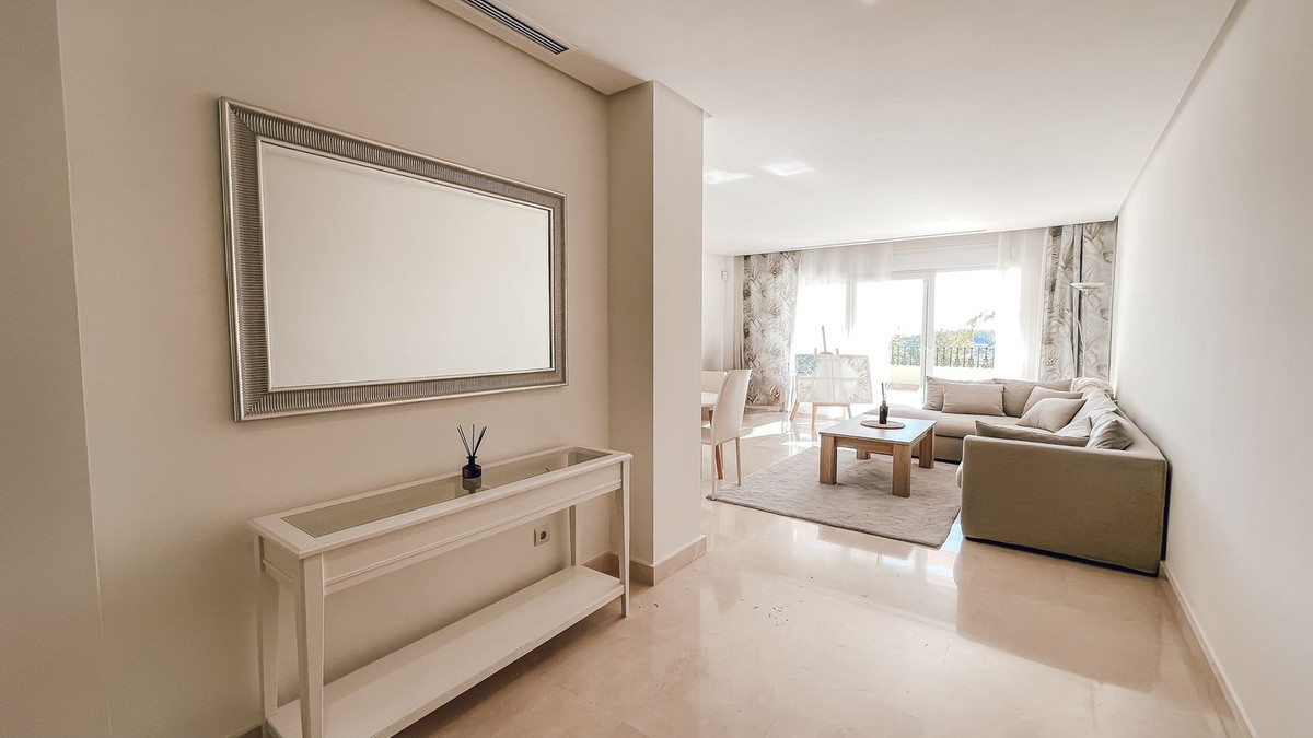 2 Bed Apartment for sale in Marbella Costa Del Sol, Málaga, Spain