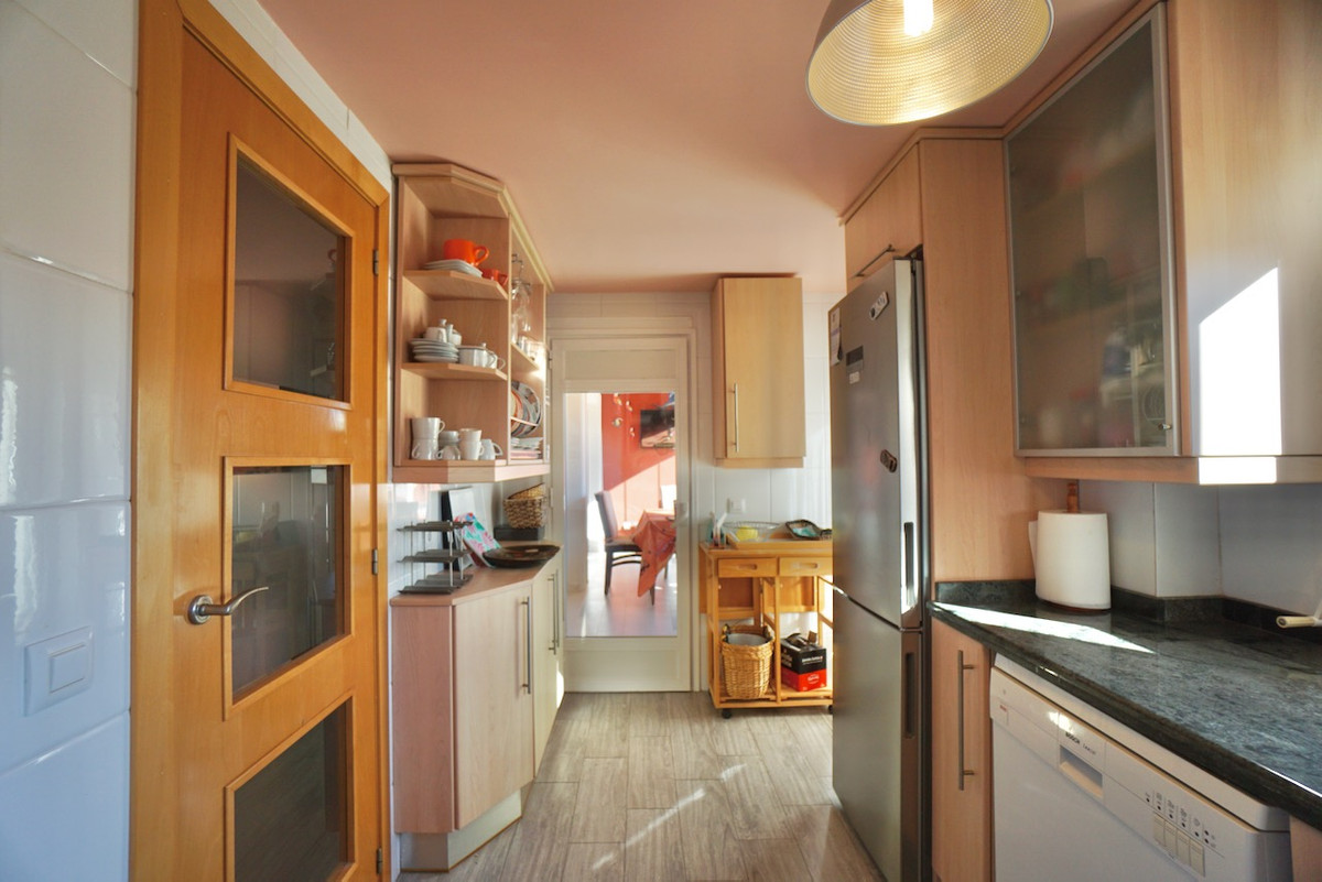 3 Bed Apartment for sale in El Arenal Costa Blanca, Alicante, Spain