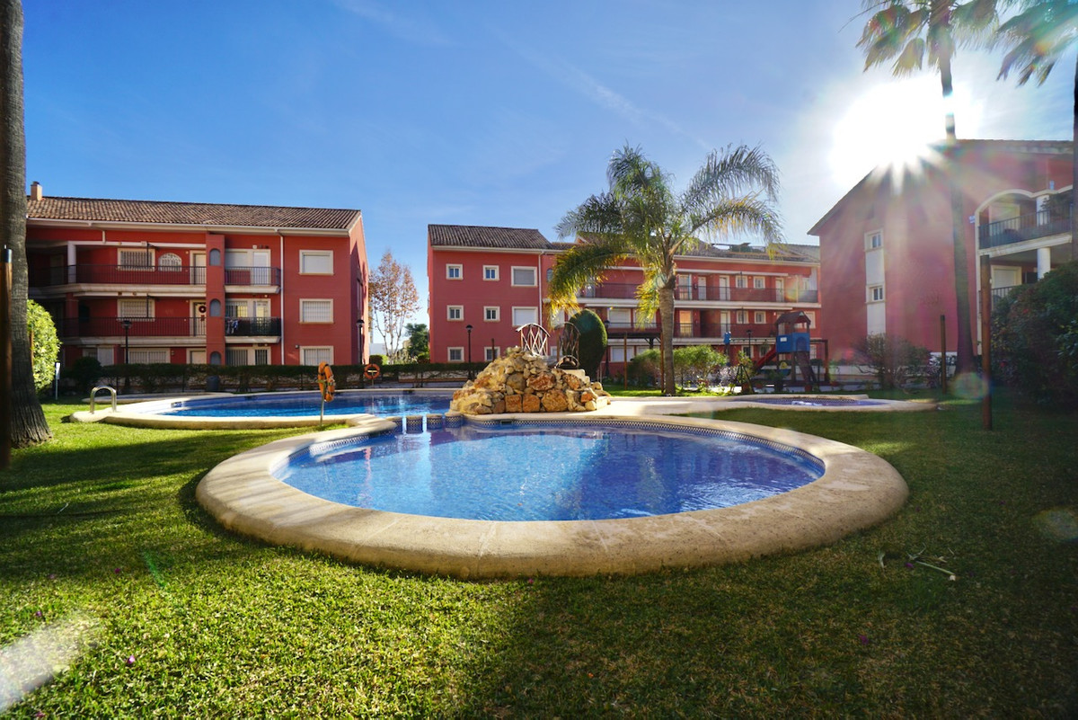 3 Bed Apartment for sale in El Arenal Costa Blanca, Alicante, Spain