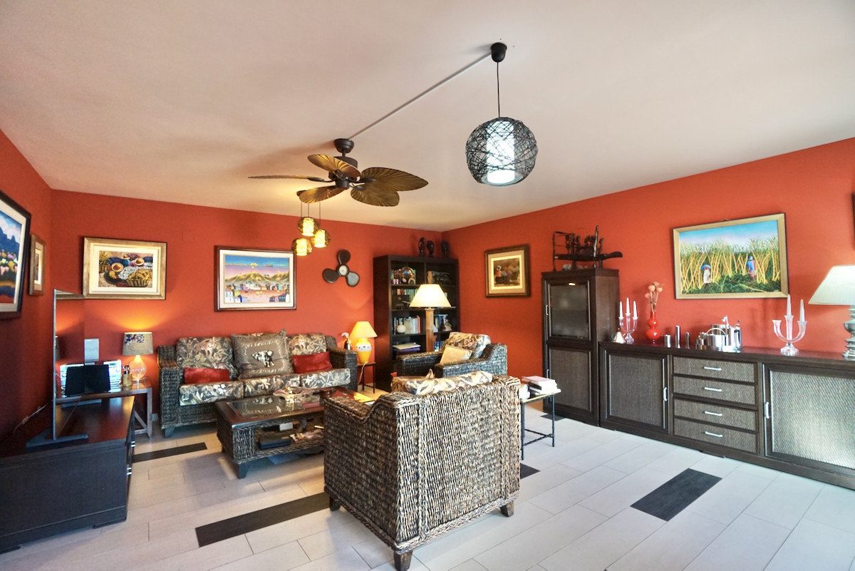 3 Bed Apartment for sale in El Arenal Costa Blanca, Alicante, Spain