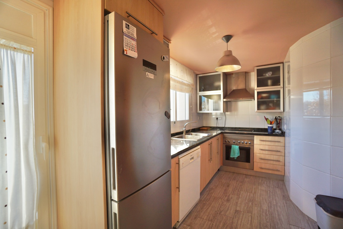 3 Bed Apartment for sale in El Arenal Costa Blanca, Alicante, Spain