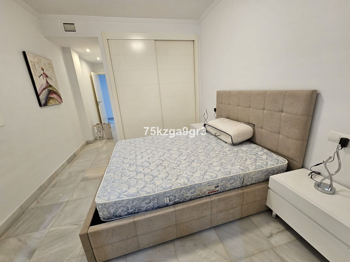 2 Bed Apartment for sale in Estepona Costa Del Sol, Málaga, Spain