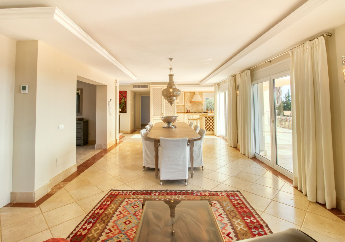 4 Bed Townhouse for sale in Estepona Costa Del Sol, Málaga, Spain
