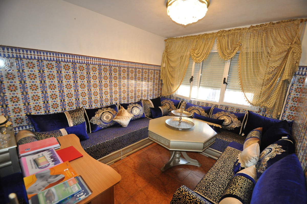 Se vende Adosada de 6 dormitorios en Costa Blanca, Alicante, España