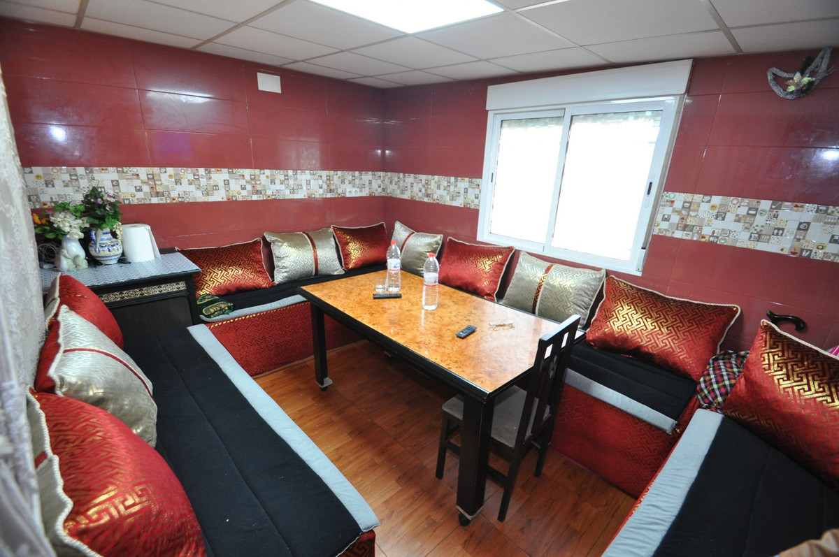 Se vende Adosada de 6 dormitorios en Costa Blanca, Alicante, España