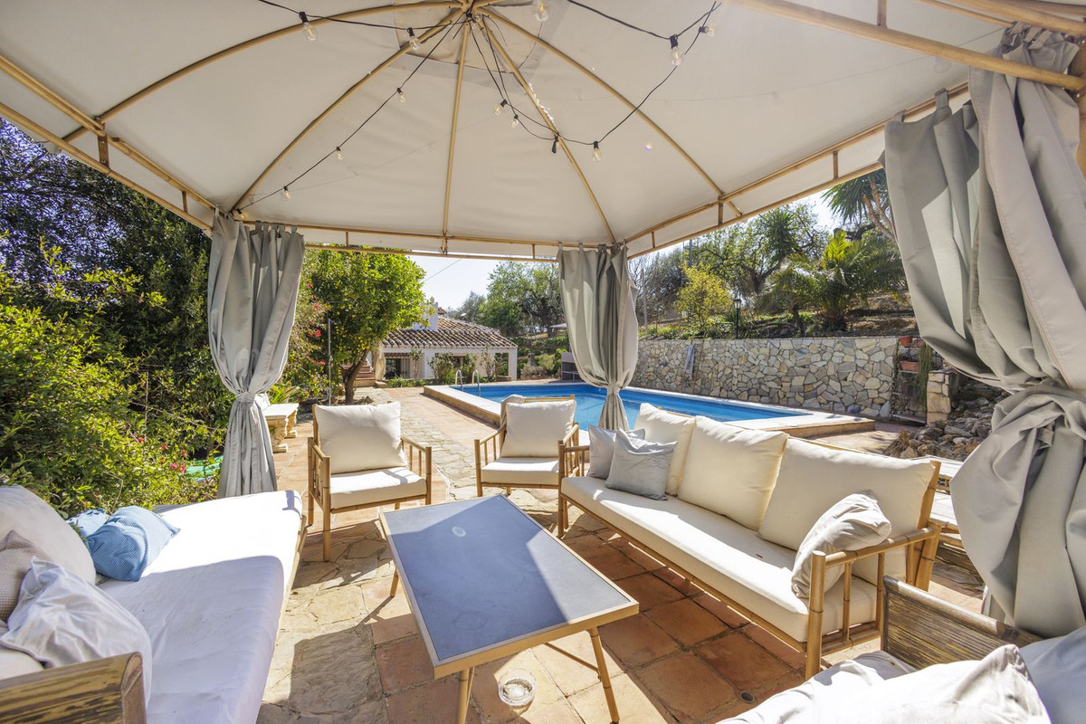 Se vende Villa - Chalet de 3 dormitorios en Costa Del Sol East, Málaga, España