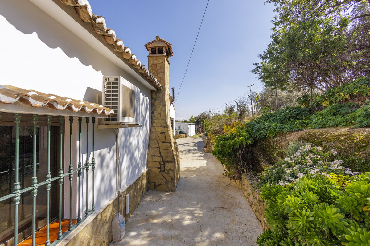 Se vende Villa - Chalet de 3 dormitorios en Costa Del Sol East, Málaga, España