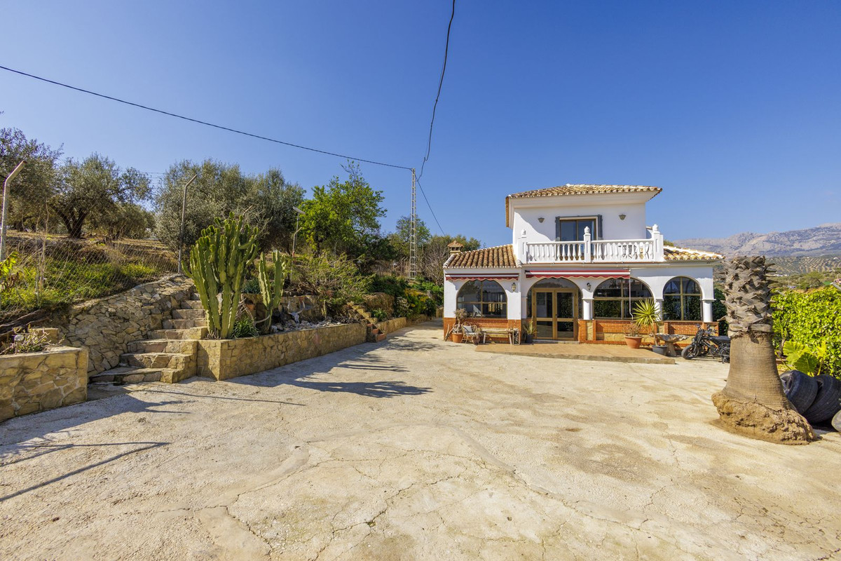Se vende Villa - Chalet de 3 dormitorios en Costa Del Sol East, Málaga, España