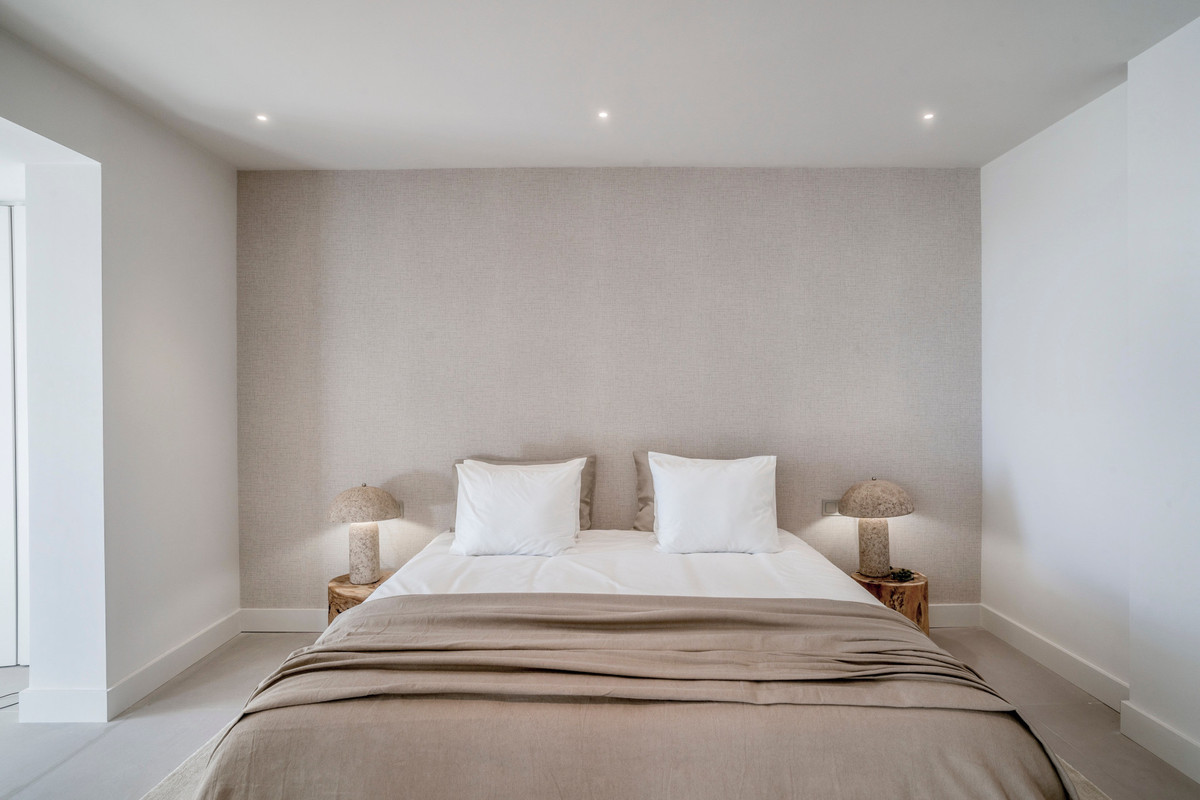 Se vende Apartamento Planta Baja de 3 dormitorios en Costa Del Sol, Málaga, España