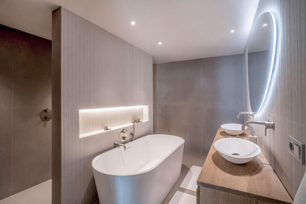 Se vende Apartamento Planta Baja de 3 dormitorios en Costa Del Sol, Málaga, España