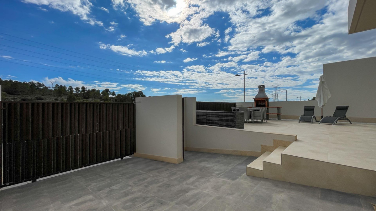 Se vende Bungalow de 3 dormitorios en Costa Blanca, Alicante, España