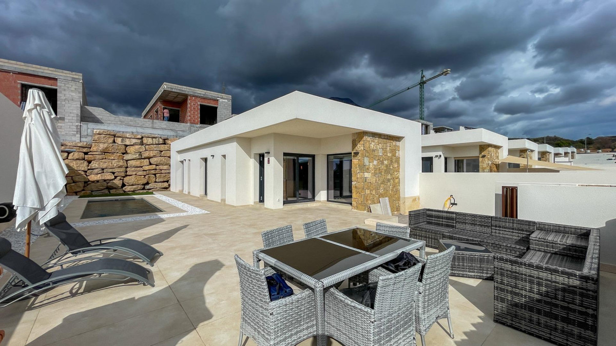 Se vende Bungalow de 3 dormitorios en Costa Blanca, Alicante, España