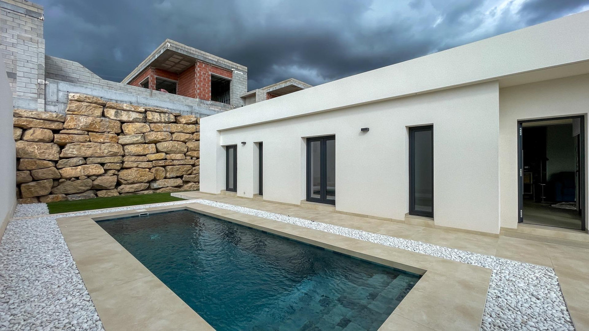 Se vende Bungalow de 3 dormitorios en Costa Blanca, Alicante, España