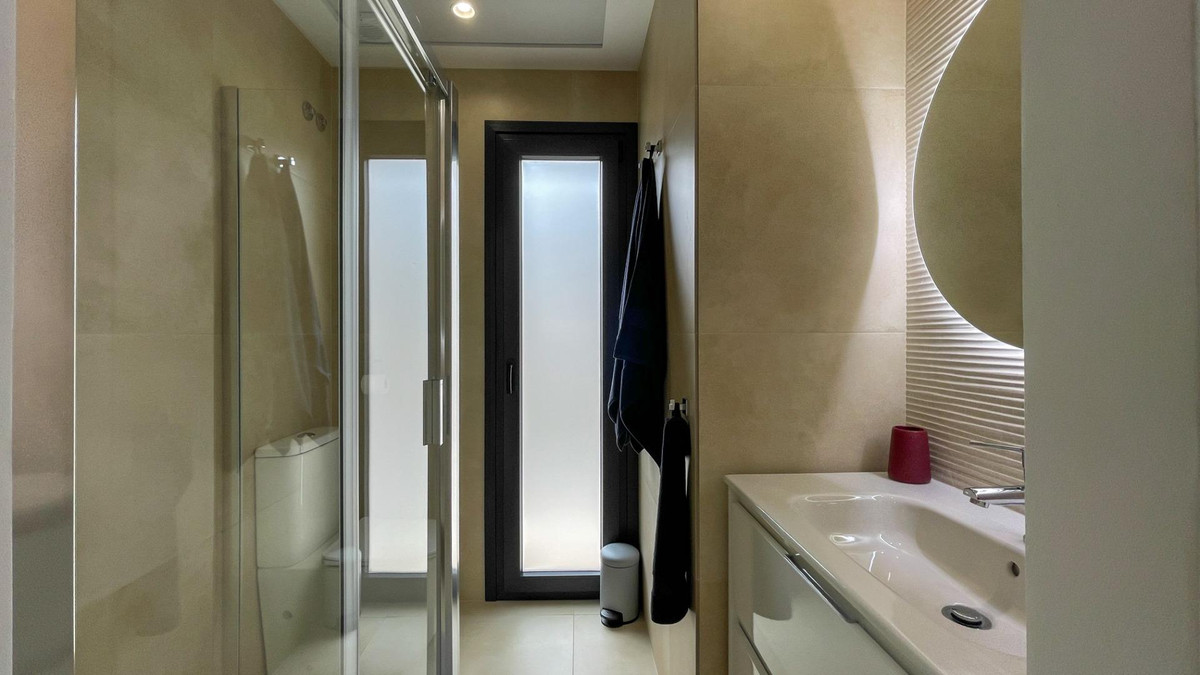 Se vende Bungalow de 3 dormitorios en Costa Blanca, Alicante, España