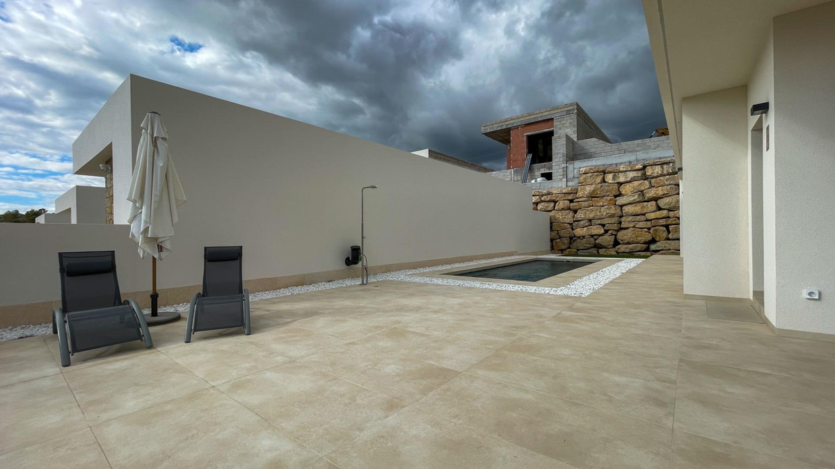 Se vende Bungalow de 3 dormitorios en Costa Blanca, Alicante, España