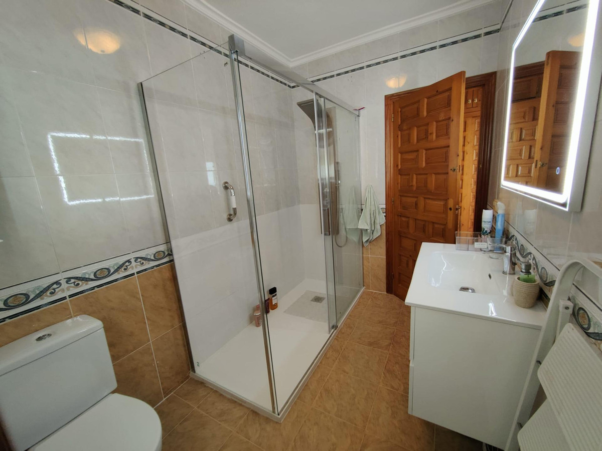 Se vende Bungalow de 3 dormitorios en Costa Blanca, Alicante, España