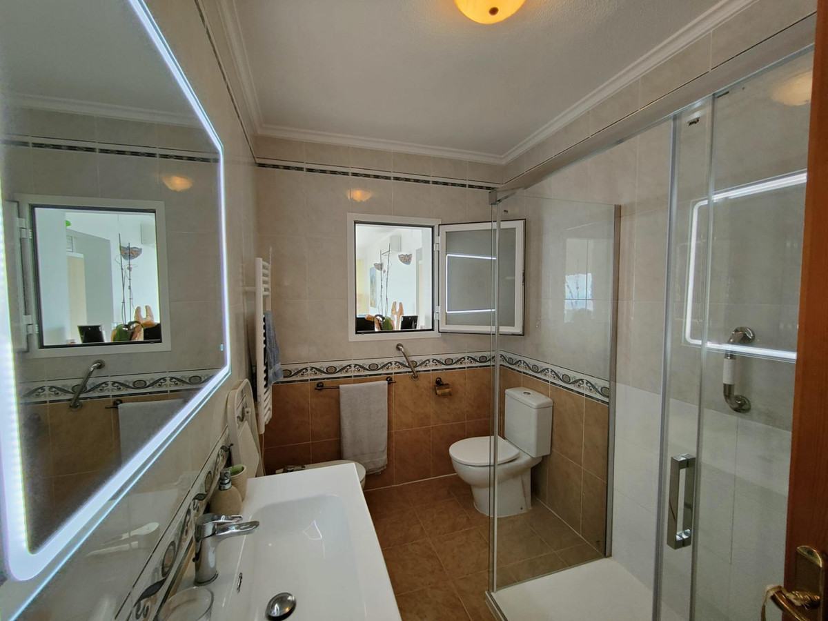 Se vende Bungalow de 3 dormitorios en Costa Blanca, Alicante, España