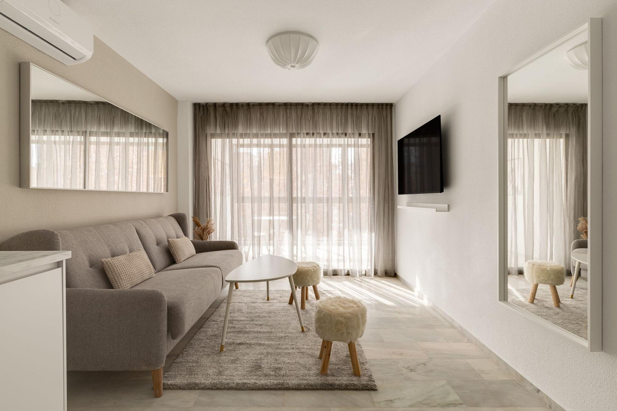 Se vende Apartamento Planta Media de 1 dormitorios en Costa Blanca, Alicante, España