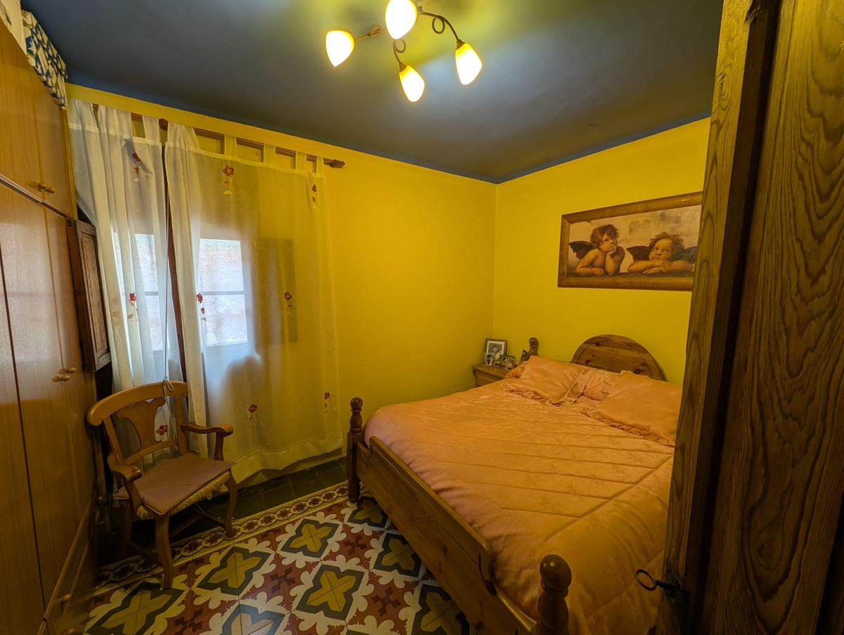 Se vende Bungalow de 4 dormitorios en Costa Blanca, Alicante, España