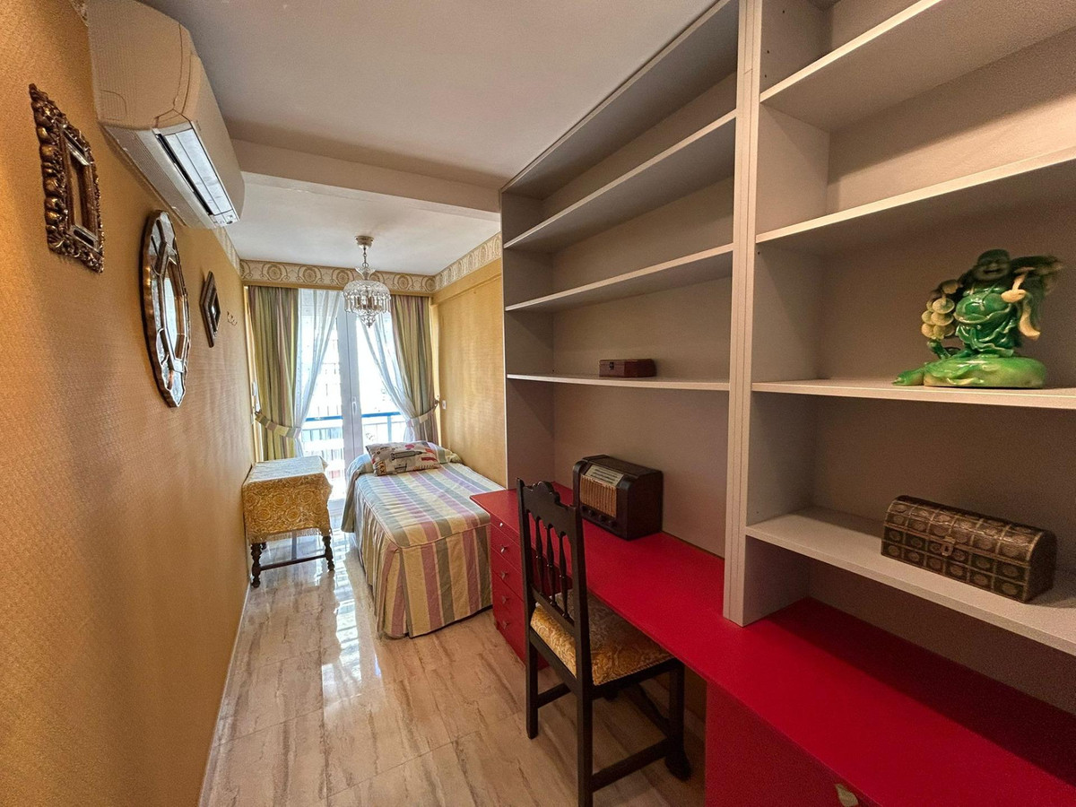 Se vende Apartamento Planta Media de 3 dormitorios en Costa Blanca, Alicante, España