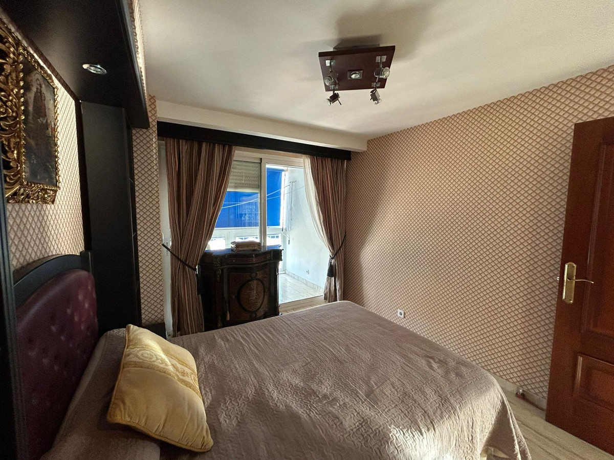 Se vende Apartamento Planta Media de 3 dormitorios en Costa Blanca, Alicante, España