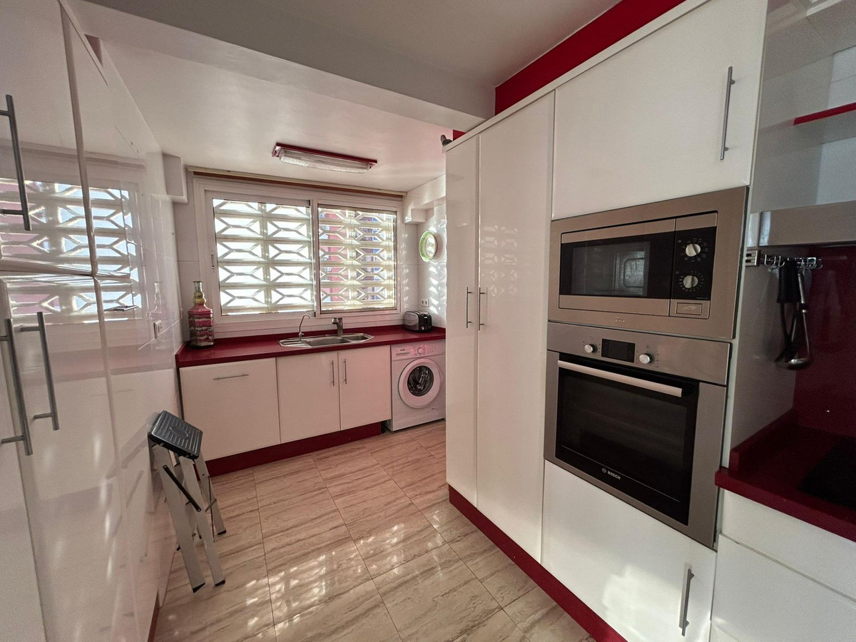 Se vende Apartamento Planta Media de 3 dormitorios en Costa Blanca, Alicante, España