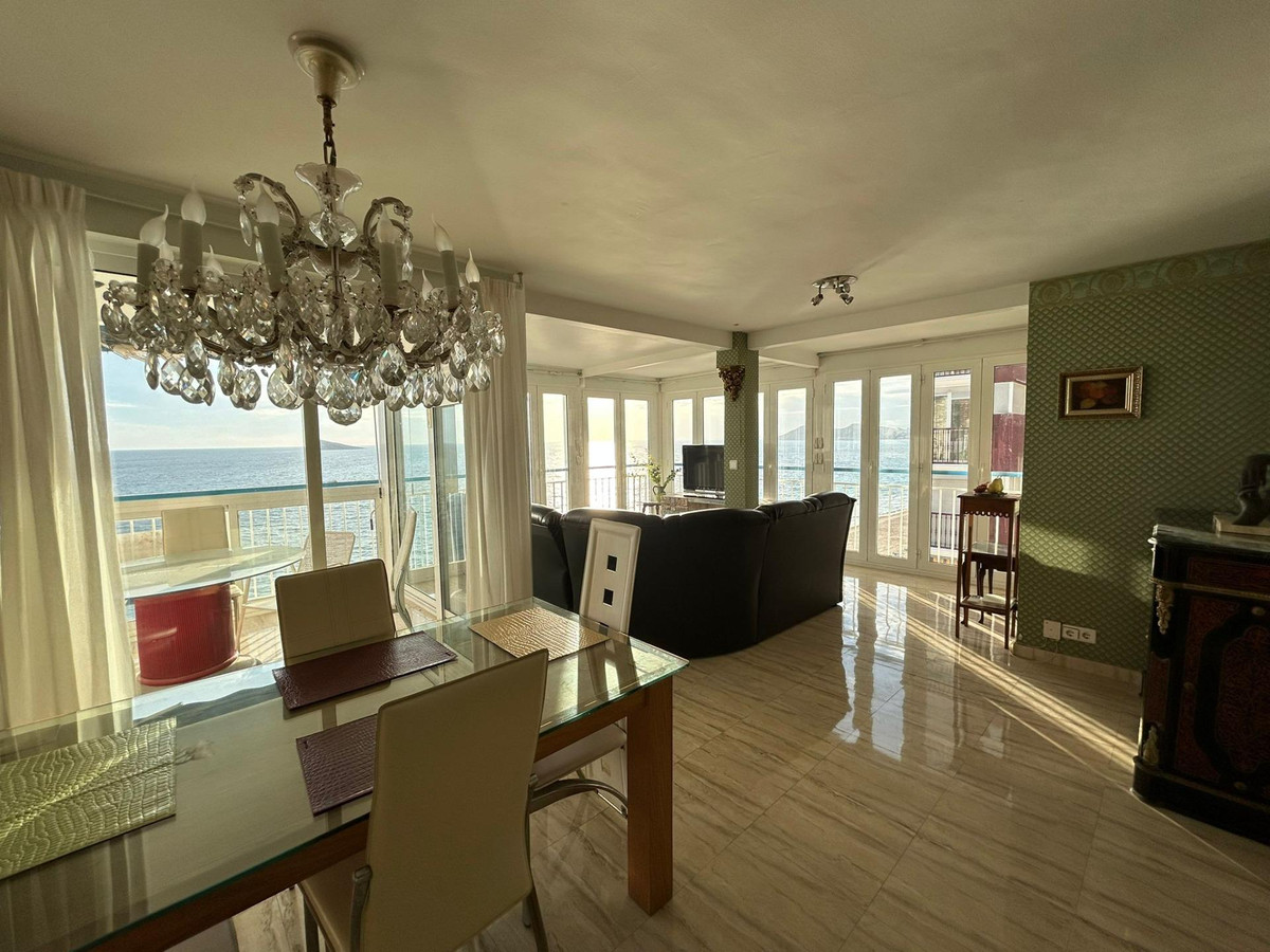 Se vende Apartamento Planta Media de 3 dormitorios en Costa Blanca, Alicante, España