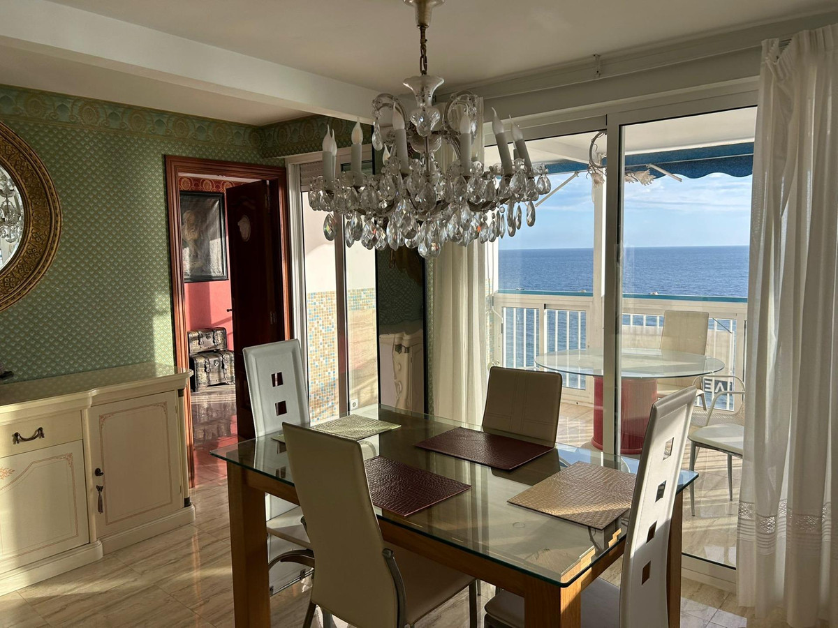 Se vende Apartamento Planta Media de 3 dormitorios en Costa Blanca, Alicante, España