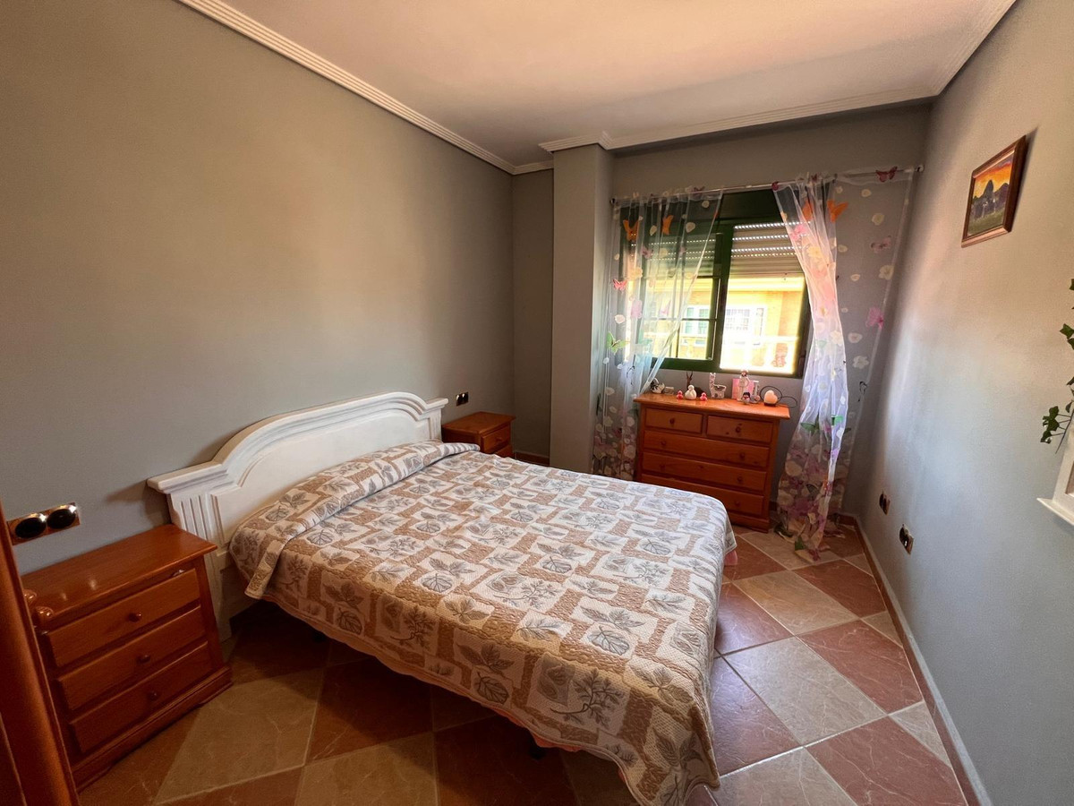 Se vende Bungalow de 8 dormitorios en Costa Blanca, Alicante, España
