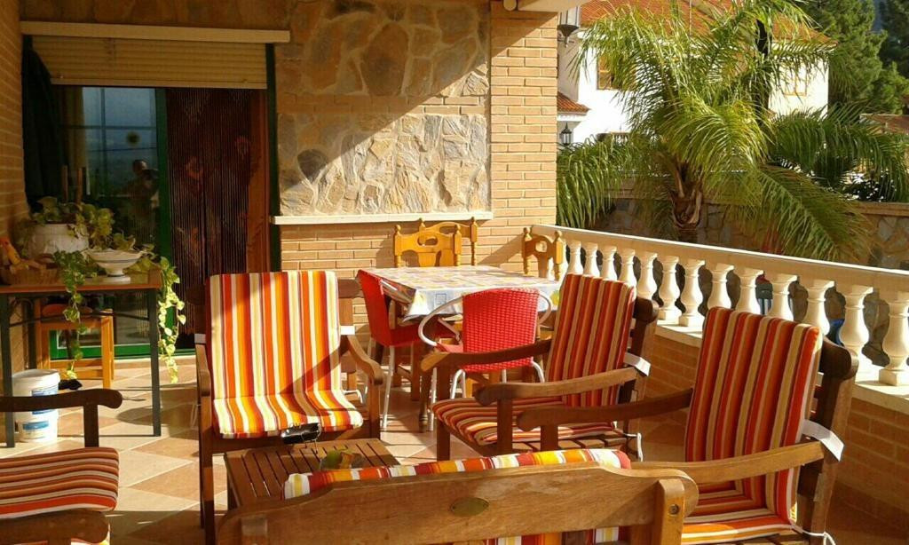 Se vende Bungalow de 8 dormitorios en Costa Blanca, Alicante, España