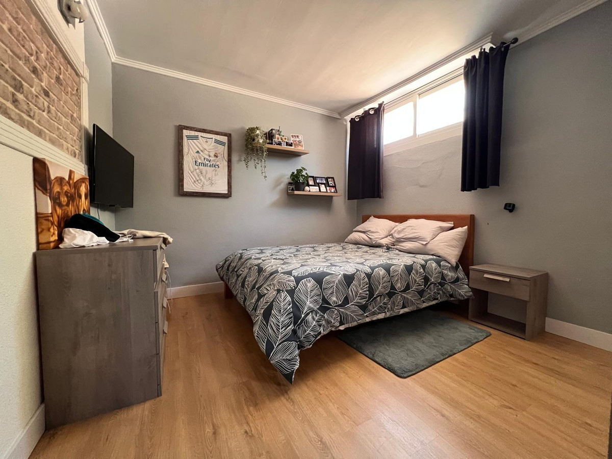 Se vende Bungalow de 8 dormitorios en Costa Blanca, Alicante, España