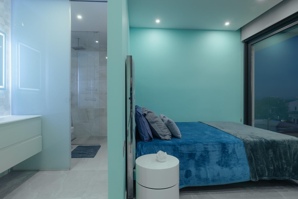 5 Bed Townhouse for sale in Finestrat Costa Blanca, Alicante, Spain