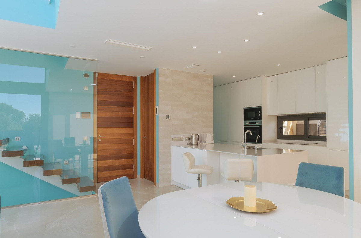 5 Bed Townhouse for sale in Finestrat Costa Blanca, Alicante, Spain