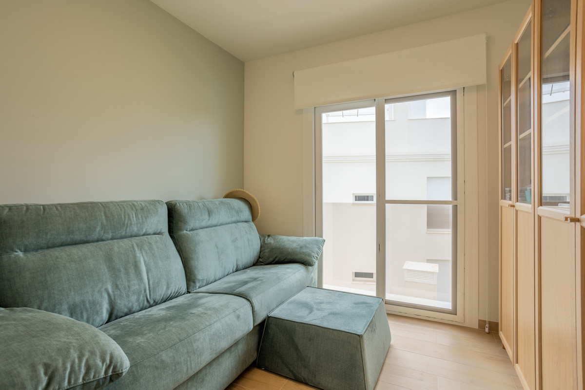 2 Bed Apartment for sale in Villamartin Costa Blanca, Alicante, Spain
