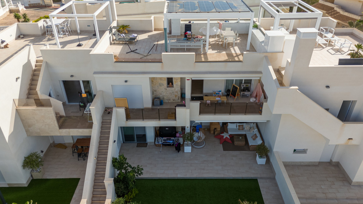 2 Bed Apartment for sale in Villamartin Costa Blanca, Alicante, Spain